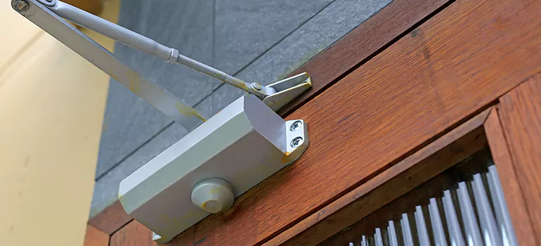Electric Garage Door Opener Installation in Alameda, CA