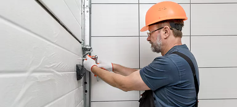 Garage Door Repair in Alameda